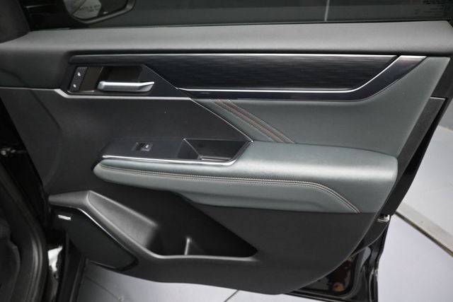 2024 GMC Acadia AT4