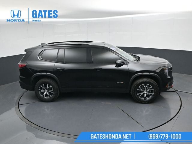 2024 GMC Acadia AT4