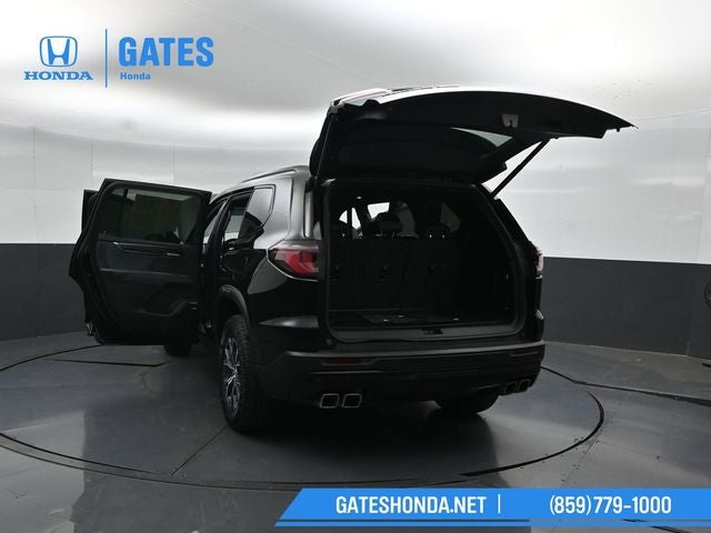 2024 GMC Acadia AT4