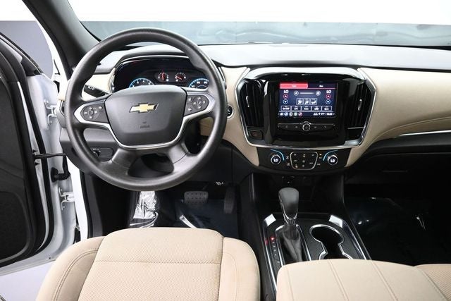 2023 Chevrolet Traverse LS w/1FL