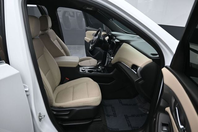 2023 Chevrolet Traverse LS w/1FL