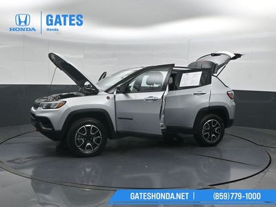 2024 Jeep Compass Trailhawk