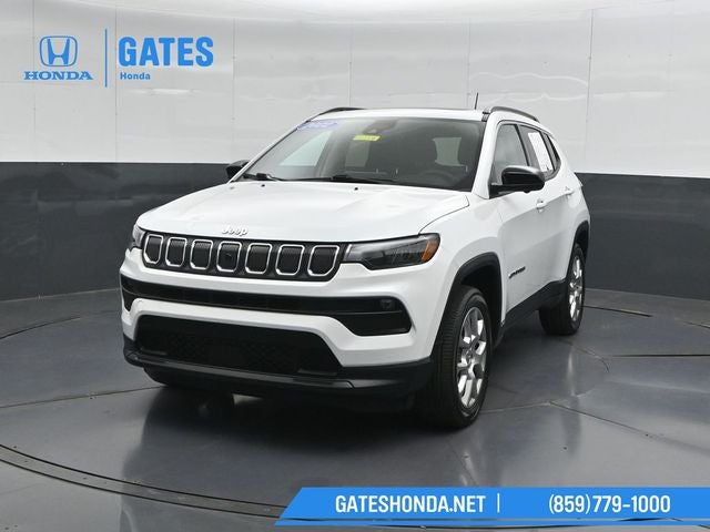 2022 Jeep Compass Latitude Lux