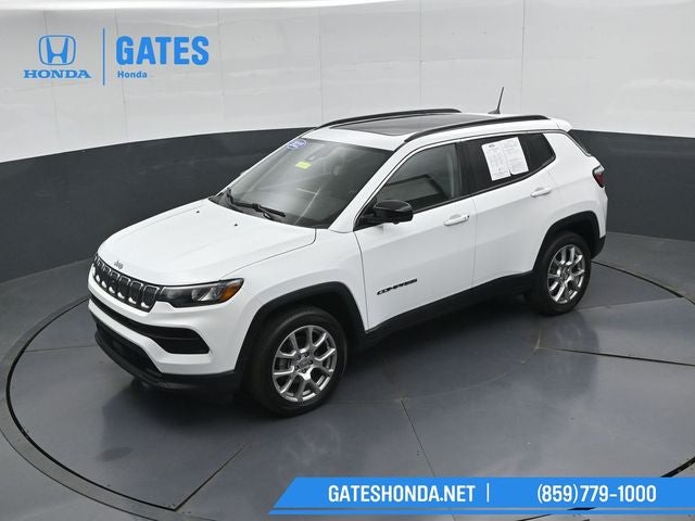 2022 Jeep Compass Latitude Lux