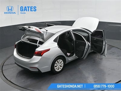 2019 Hyundai Accent SE