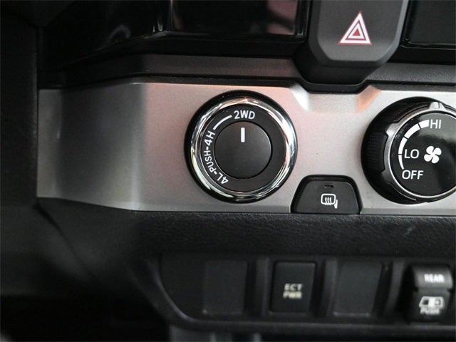 2018 Toyota Tacoma SR5 V6