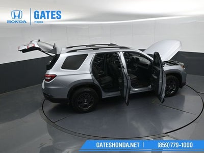 2025 Honda Pilot TrailSport