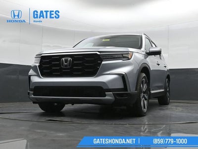 2023 Honda Pilot Touring