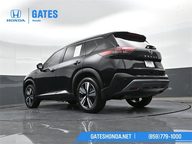 2022 Nissan Rogue SL