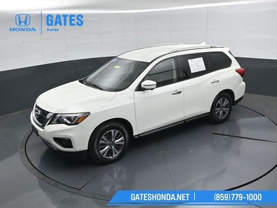 2019 Nissan Pathfinder SL
