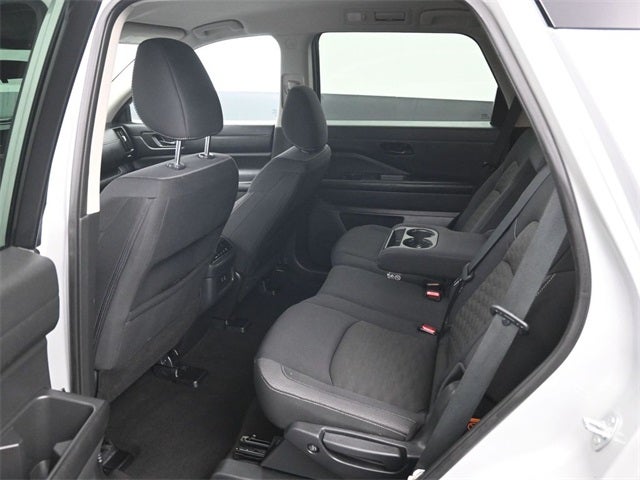 2023 Nissan Pathfinder SV