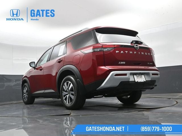 2023 Nissan Pathfinder SL
