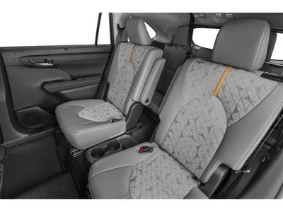 2023 Toyota Highlander Hybrid Bronze Edition