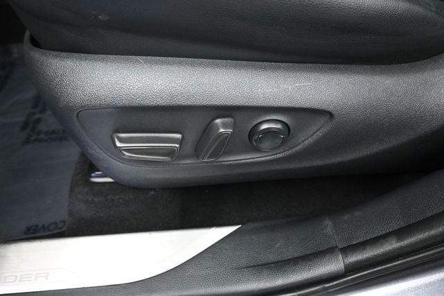 2020 Toyota Highlander Hybrid XLE