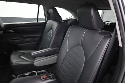 2020 Toyota Highlander Hybrid XLE