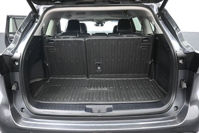 2020 Toyota Highlander Hybrid XLE