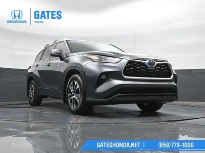 2020 Toyota Highlander Hybrid XLE