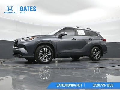 2020 Toyota Highlander Hybrid XLE