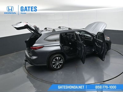 2020 Toyota Highlander Hybrid XLE