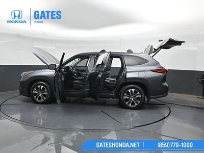 2020 Toyota Highlander Hybrid XLE