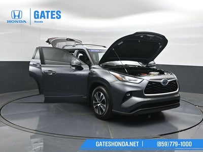 2020 Toyota Highlander Hybrid XLE