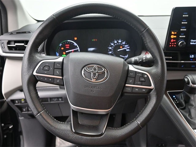 2024 Toyota Sienna XLE 7 Passenger