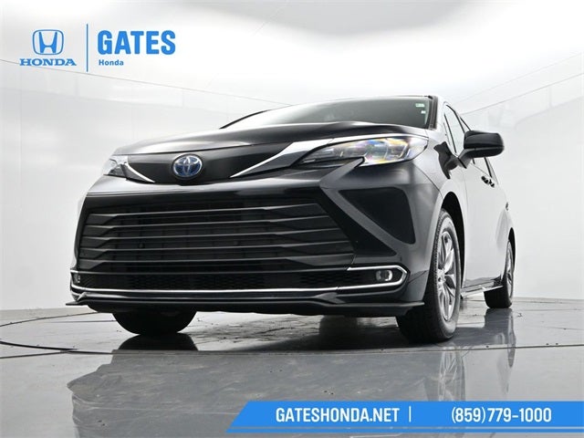 2024 Toyota Sienna XLE 7 Passenger