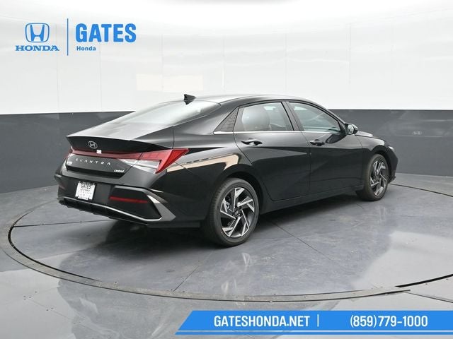 2025 Hyundai Elantra Limited