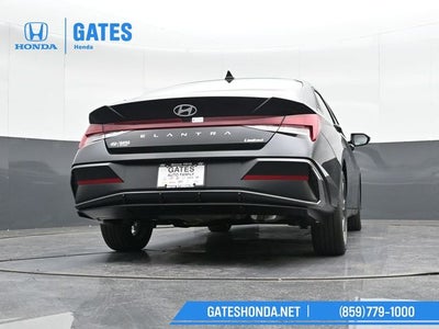 2025 Hyundai Elantra Limited