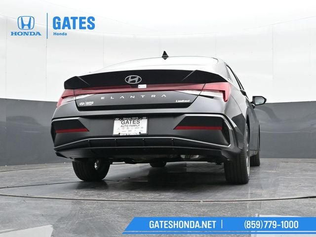 2025 Hyundai Elantra Limited