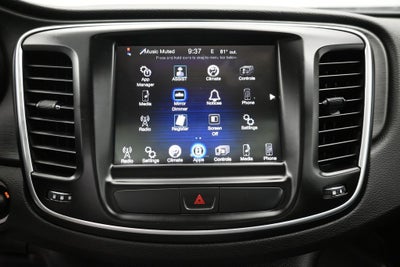 2016 Chrysler 200 Limited