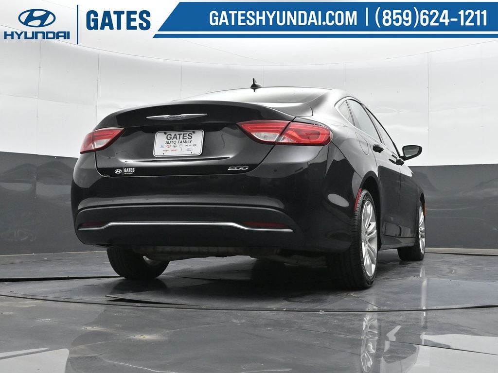 2016 Chrysler 200 Limited