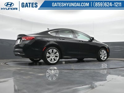2016 Chrysler 200 Limited