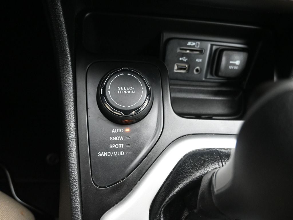 2017 Jeep Cherokee Sport