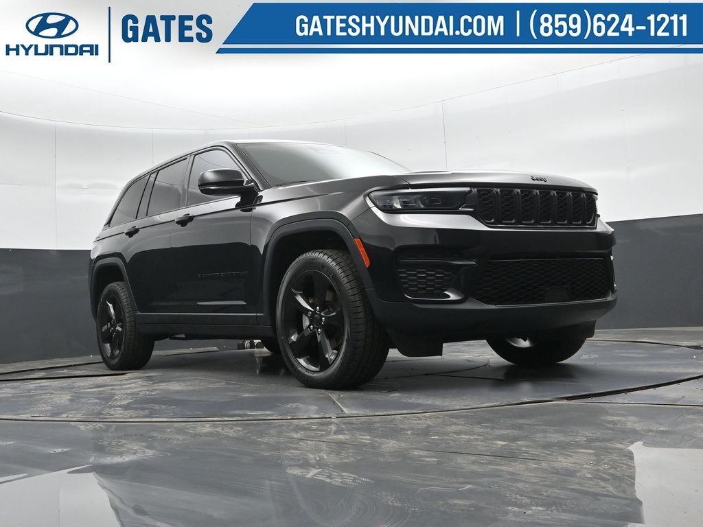 2023 Jeep Grand Cherokee Altitude