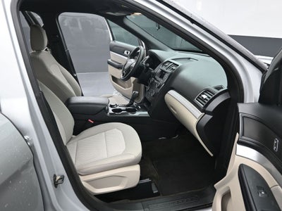 2018 Ford Explorer Base