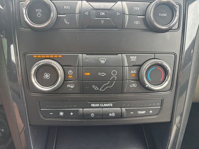 2018 Ford Explorer Base