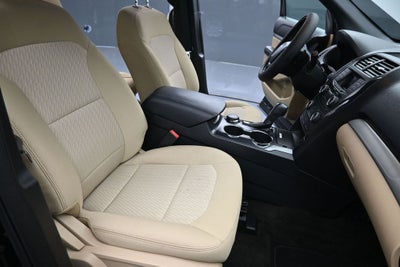 2017 Ford Explorer Base