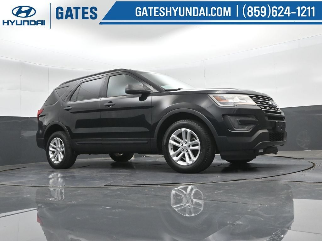 2017 Ford Explorer Base