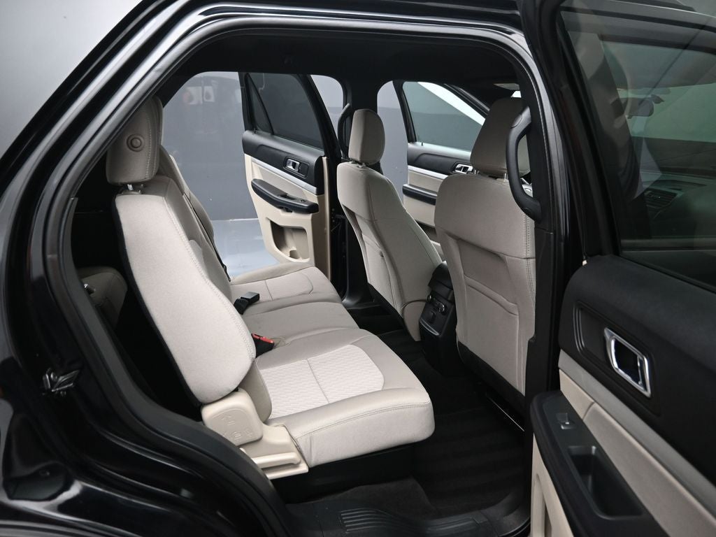 2018 Ford Explorer Base