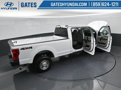 2022 Ford F-350SD XL