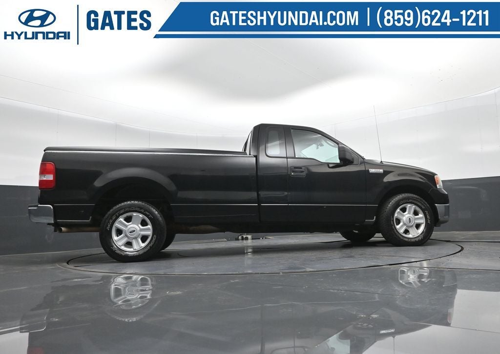 2004 Ford F-150 XLT