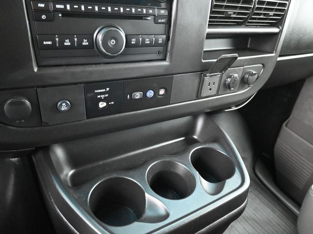 2017 Chevrolet Express 2500 LS Passenger