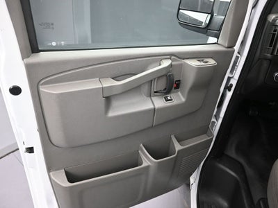 2017 Chevrolet Express 2500 LS Passenger