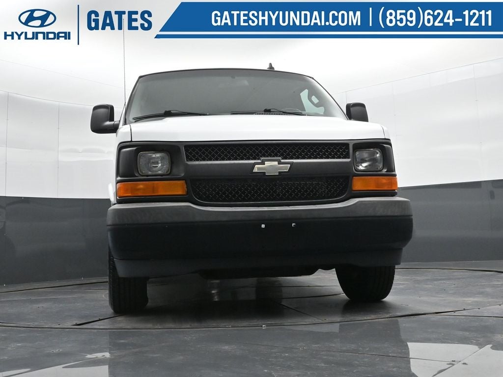 2017 Chevrolet Express 2500 LS Passenger
