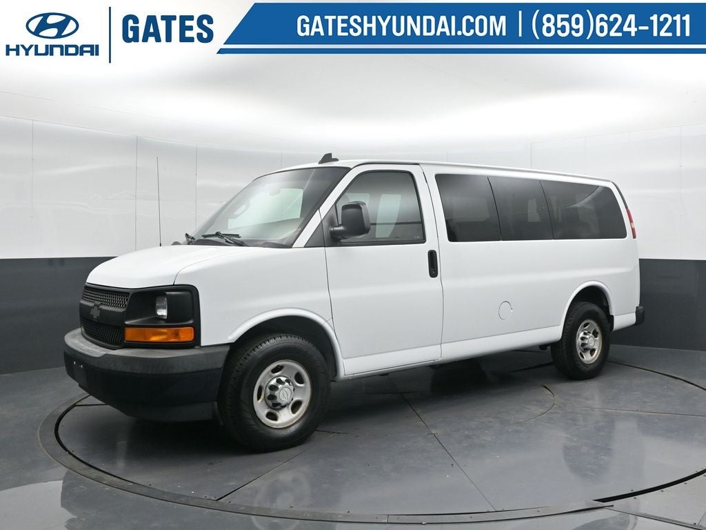 2017 Chevrolet Express 2500 LS Passenger