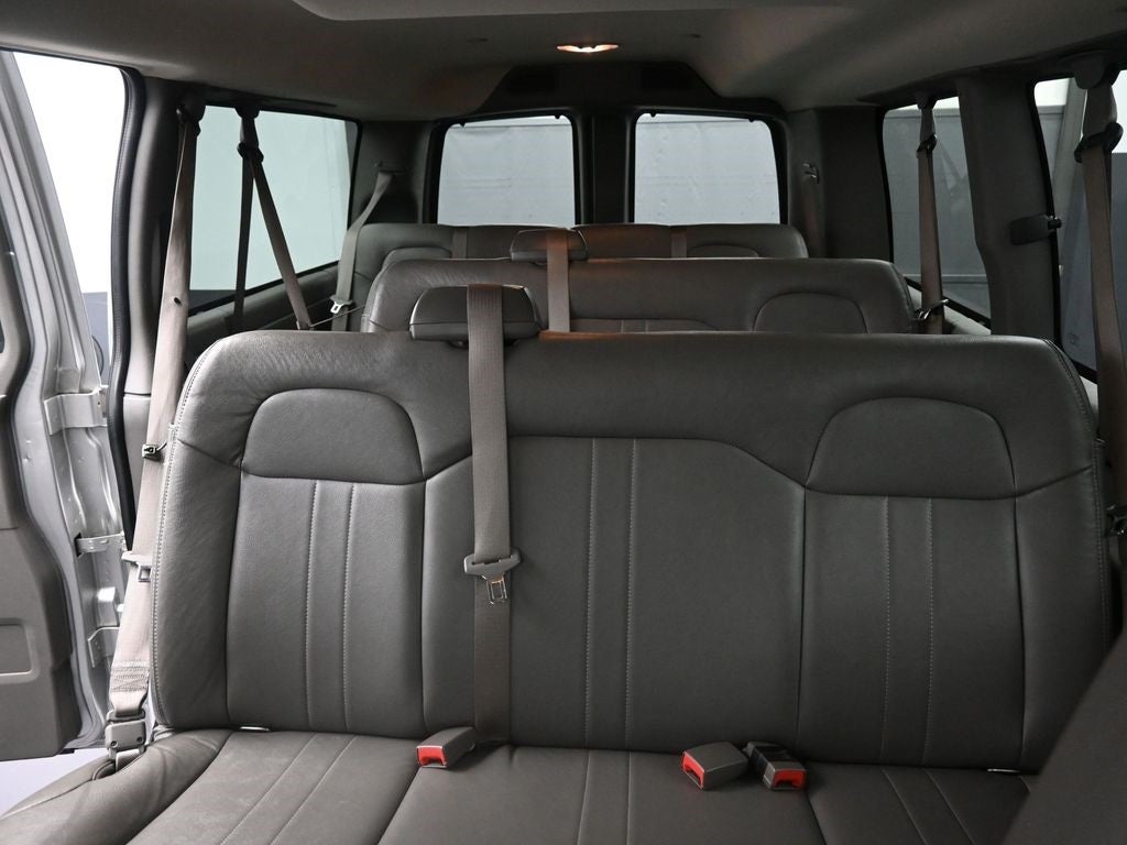 2017 Chevrolet Express 2500 LS Passenger
