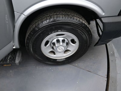 2017 Chevrolet Express 2500 LS Passenger