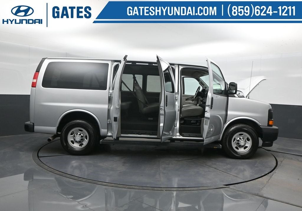 2017 Chevrolet Express 2500 LS Passenger