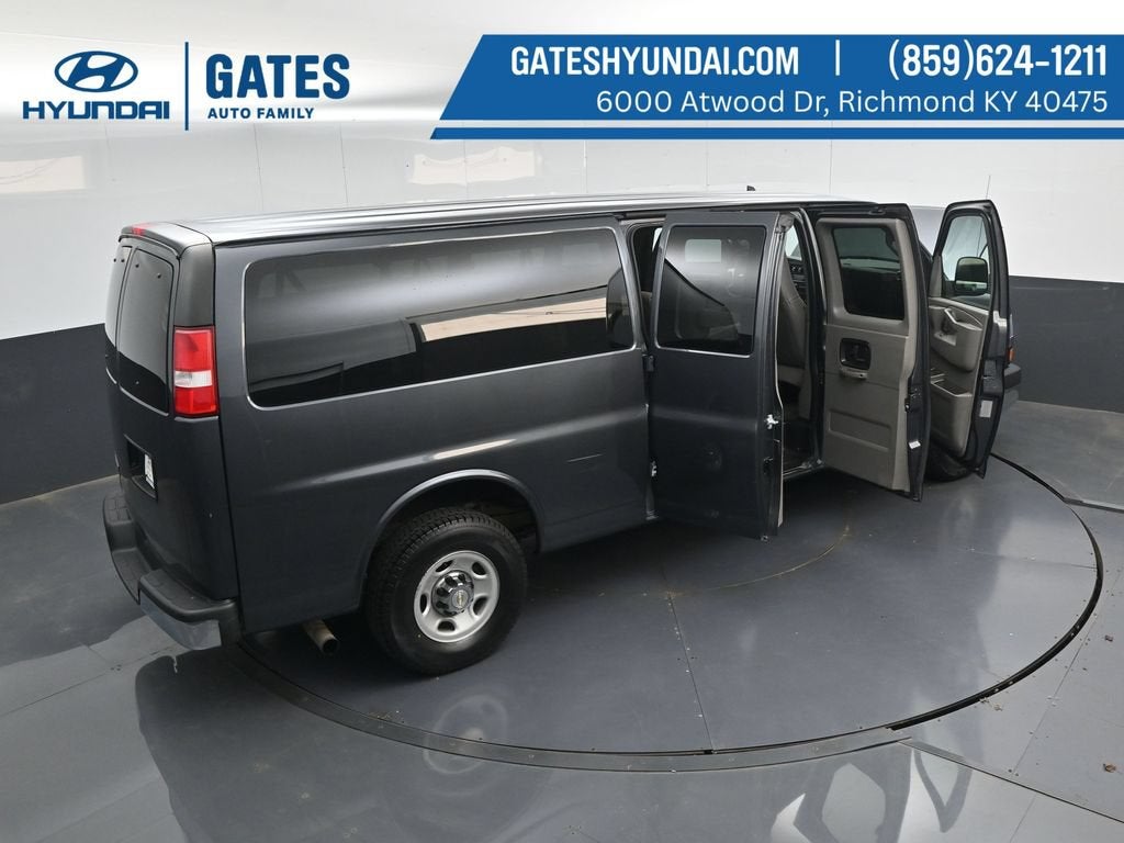 2016 Chevrolet Express 3500 LT Passenger